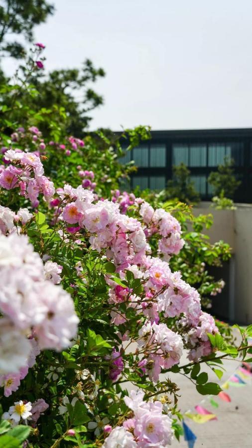 The Lalu Qingdao China Hotel Yantaiqian Exterior photo